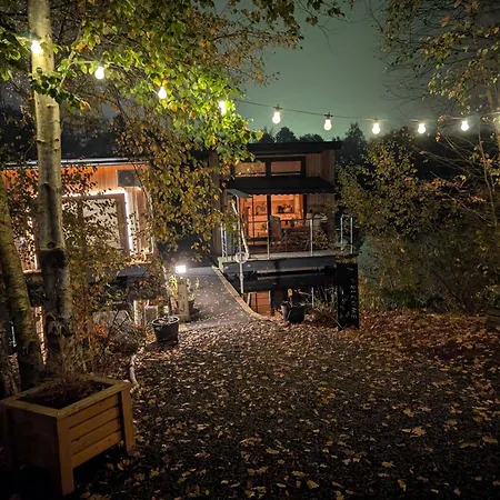 Hausboot Lena بوتيل بابينبورغ